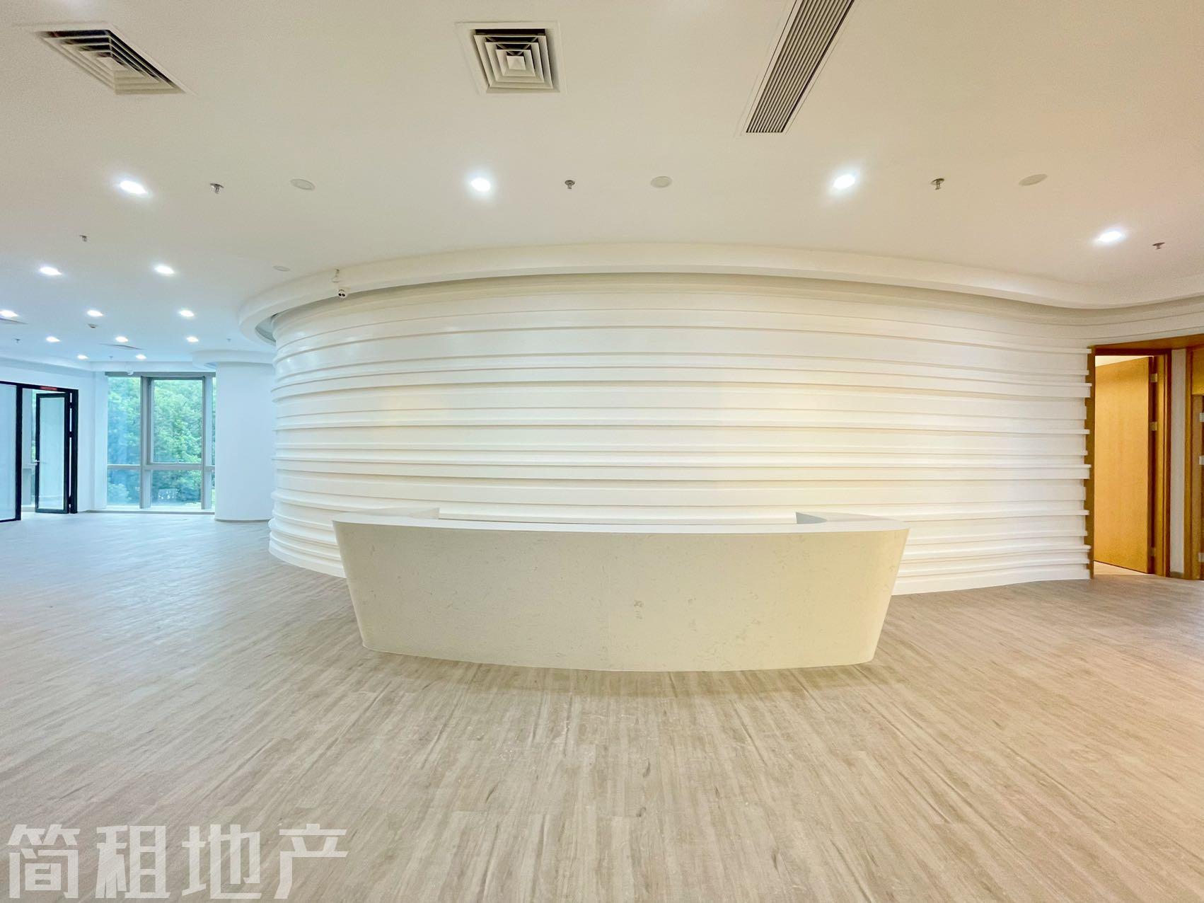 一手 带上下水 侨城坊 园林式办公 24小时空调 楼下就是商业