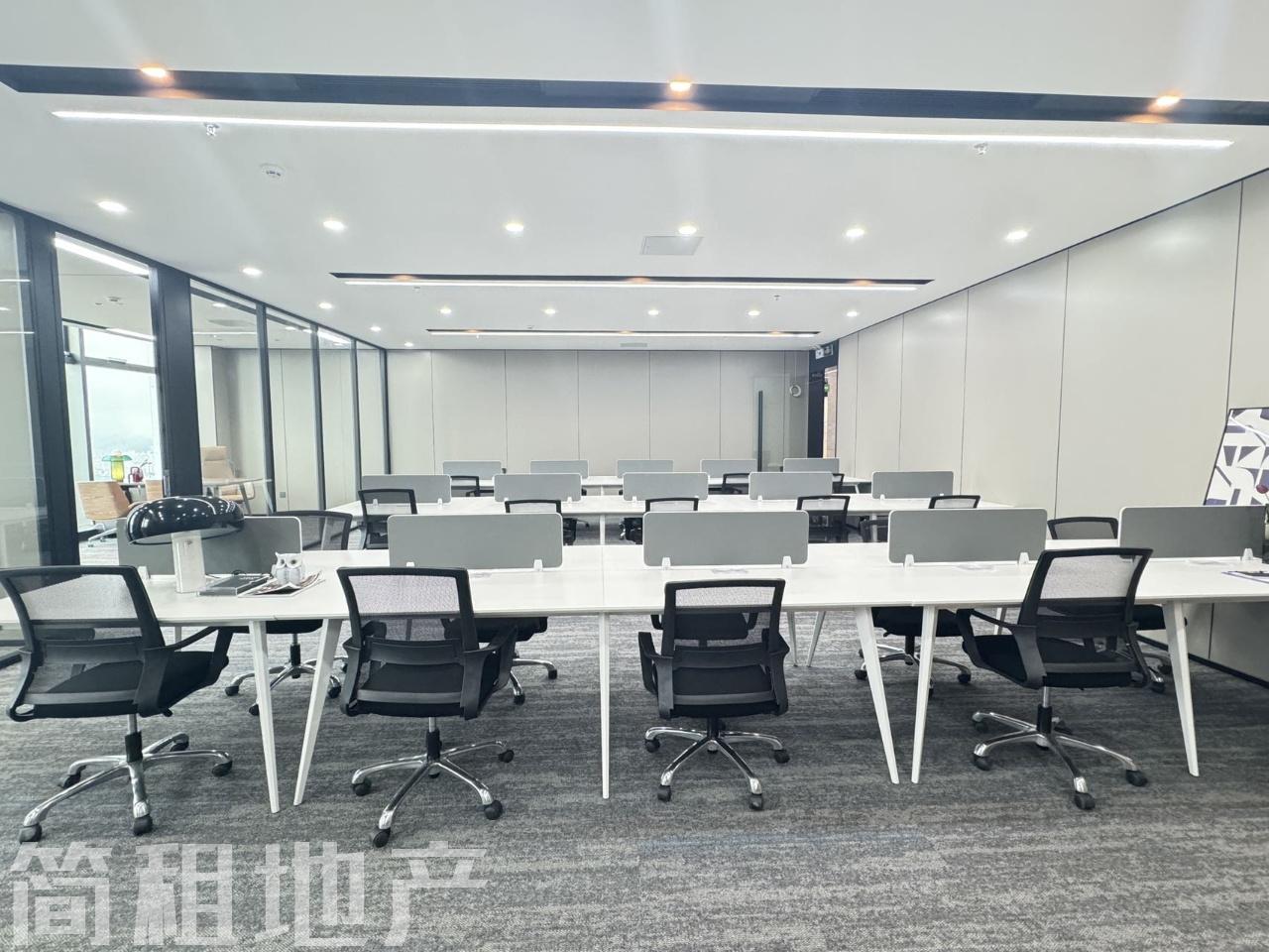 新创空间（盛龙时代广场）地铁口零距离，新装修，甲级，配家具