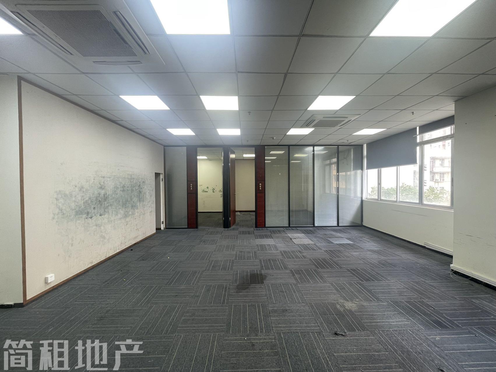 户型方正 采光好 可做营业性质 新能源大厦