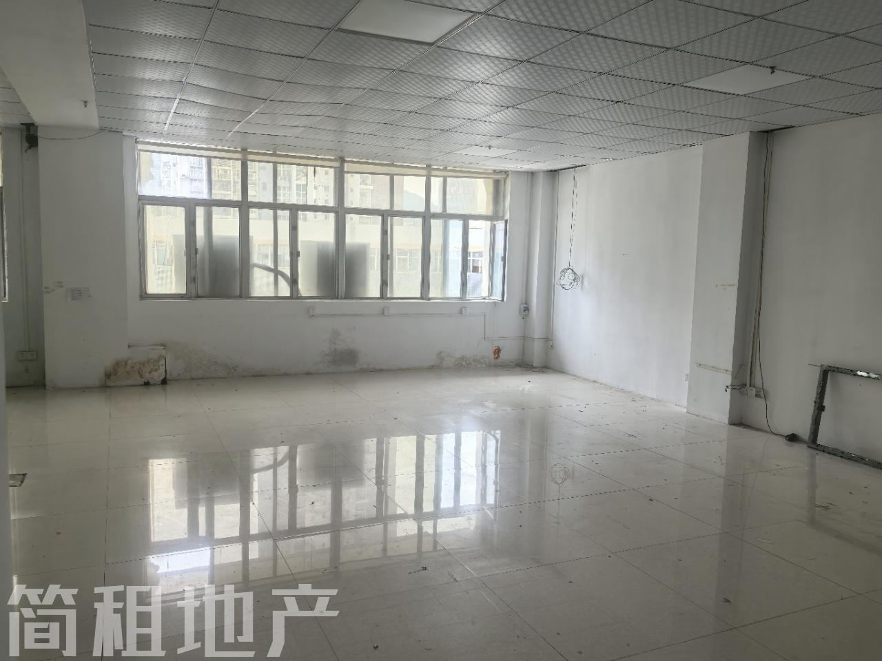 户型方正 不限行业 南油第四工业区 空调24小时