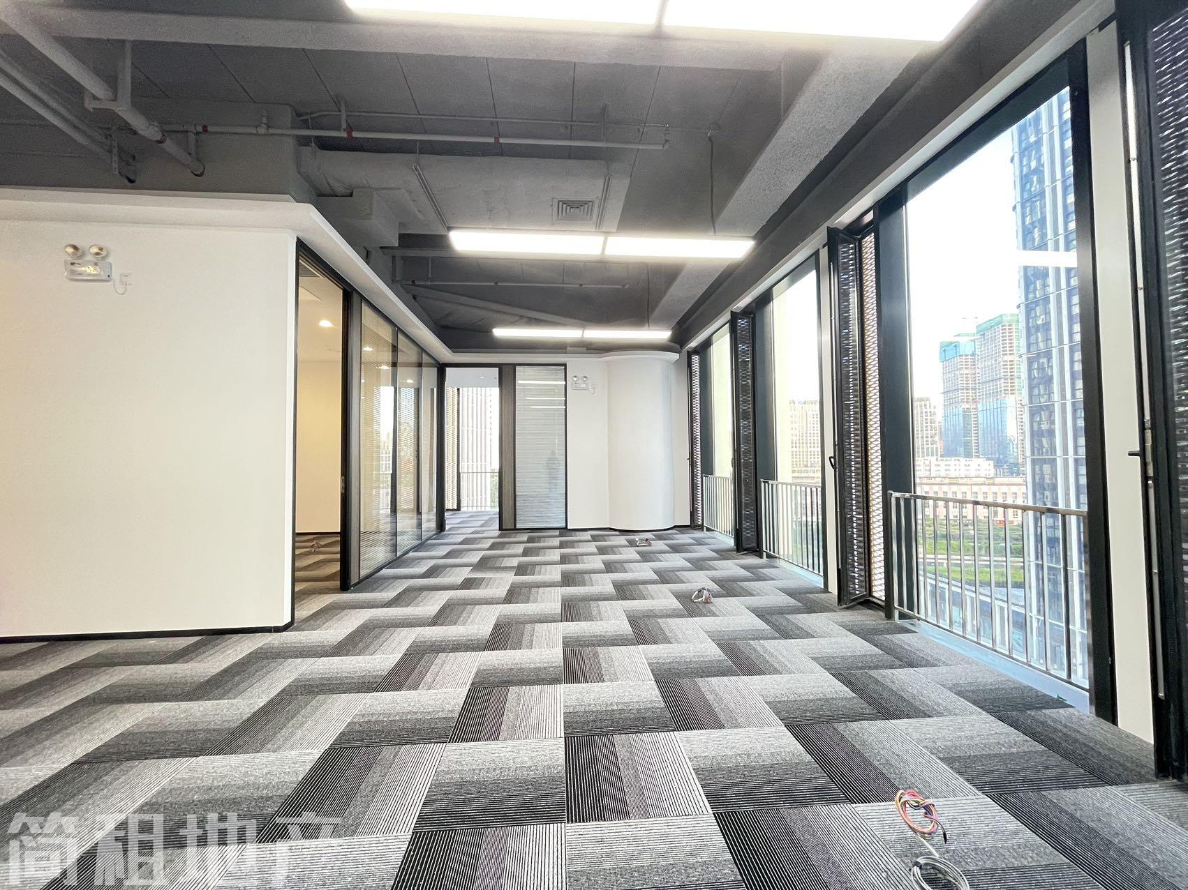 采光充足 户型方正 新楼 新装修 华联城市中心 24小时空调