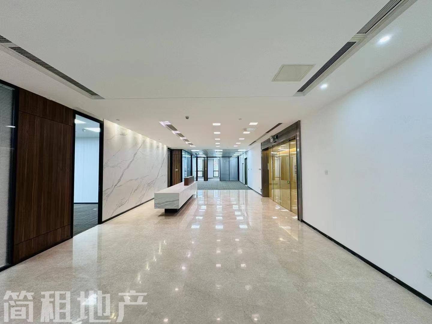  精装大户型 前台大 一手直租 高使用率 欧式花园办公 永新汇