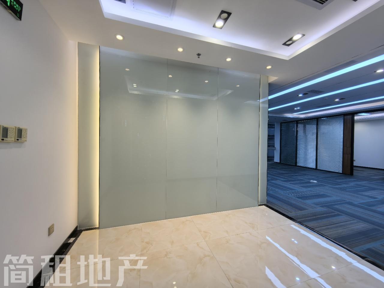 全新装修 户型方正  大冲商务中心 一手直租 房产证面积