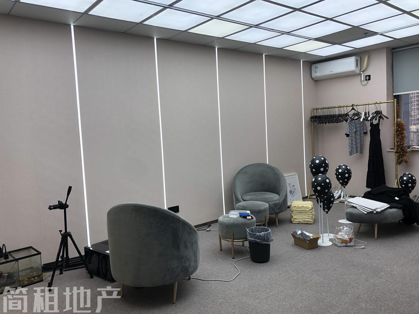 花样年美年广场 近地铁 园区环境好