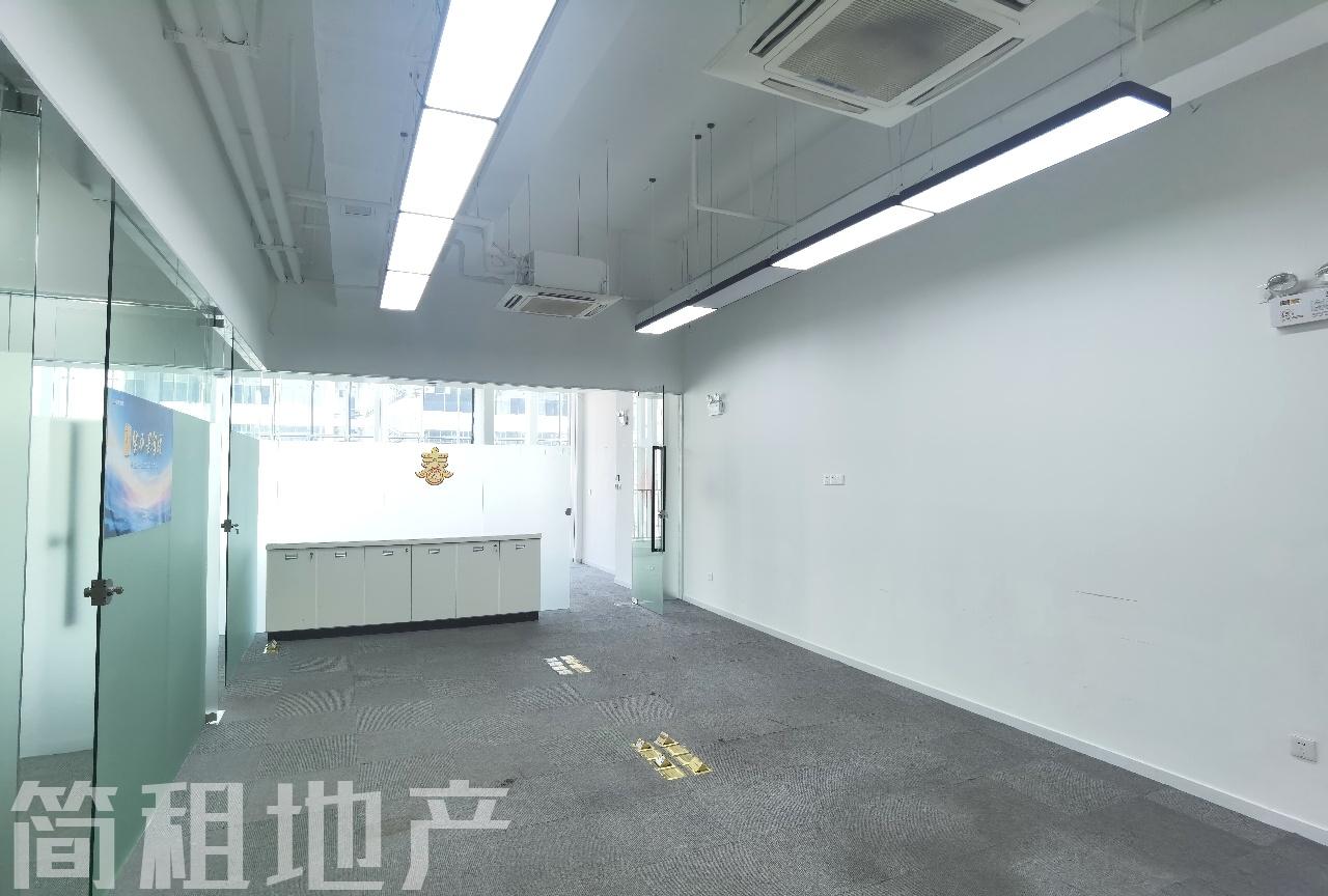 户型方正 大小均有 海翔广场 一手直租 高使用率 近地铁 _简租地产