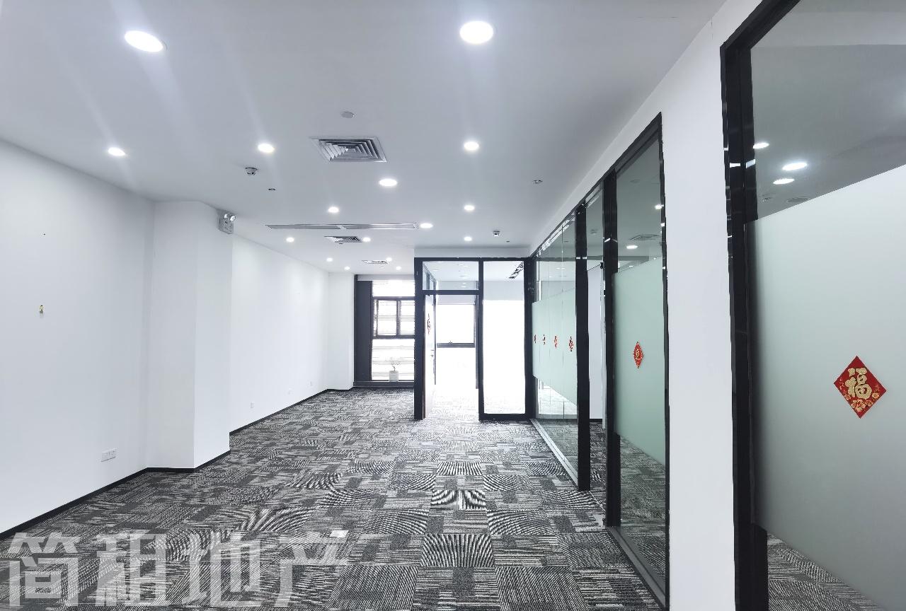 不限行业 海翔广场 一手直租 高使用率 近地铁