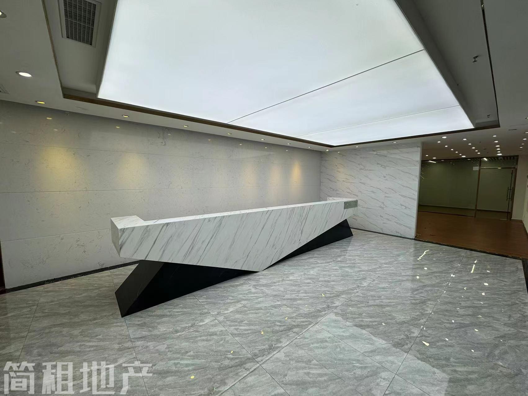 大前台 档次高 财富港国际中心 一手直租 近地铁 周边配套成熟