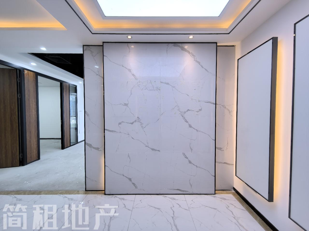 精装小户型 户型方正 大小均有 金融科技大厦 24小时空调