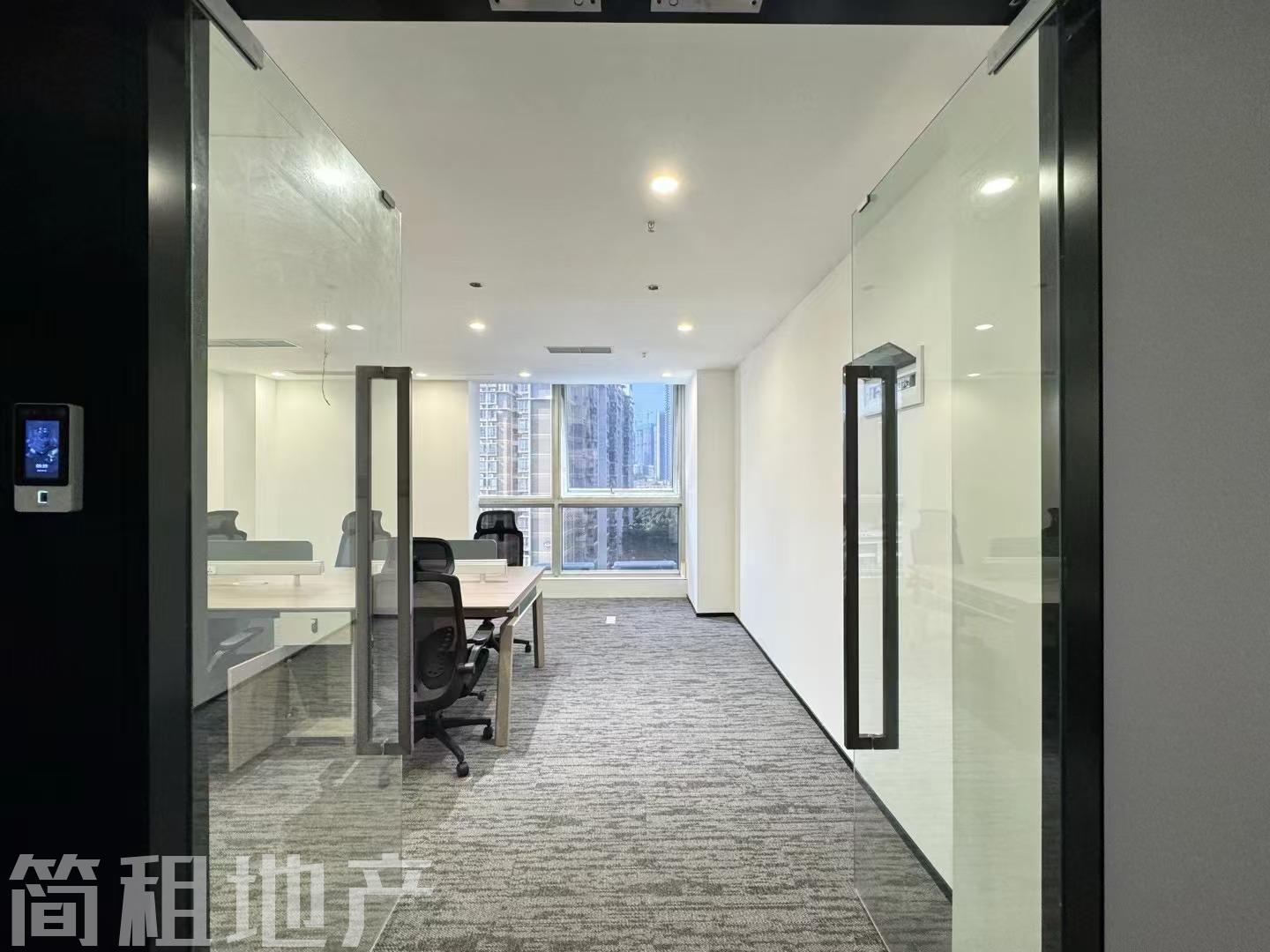 4号线龙华地铁口，美丽AAA大厦办公，精装出租