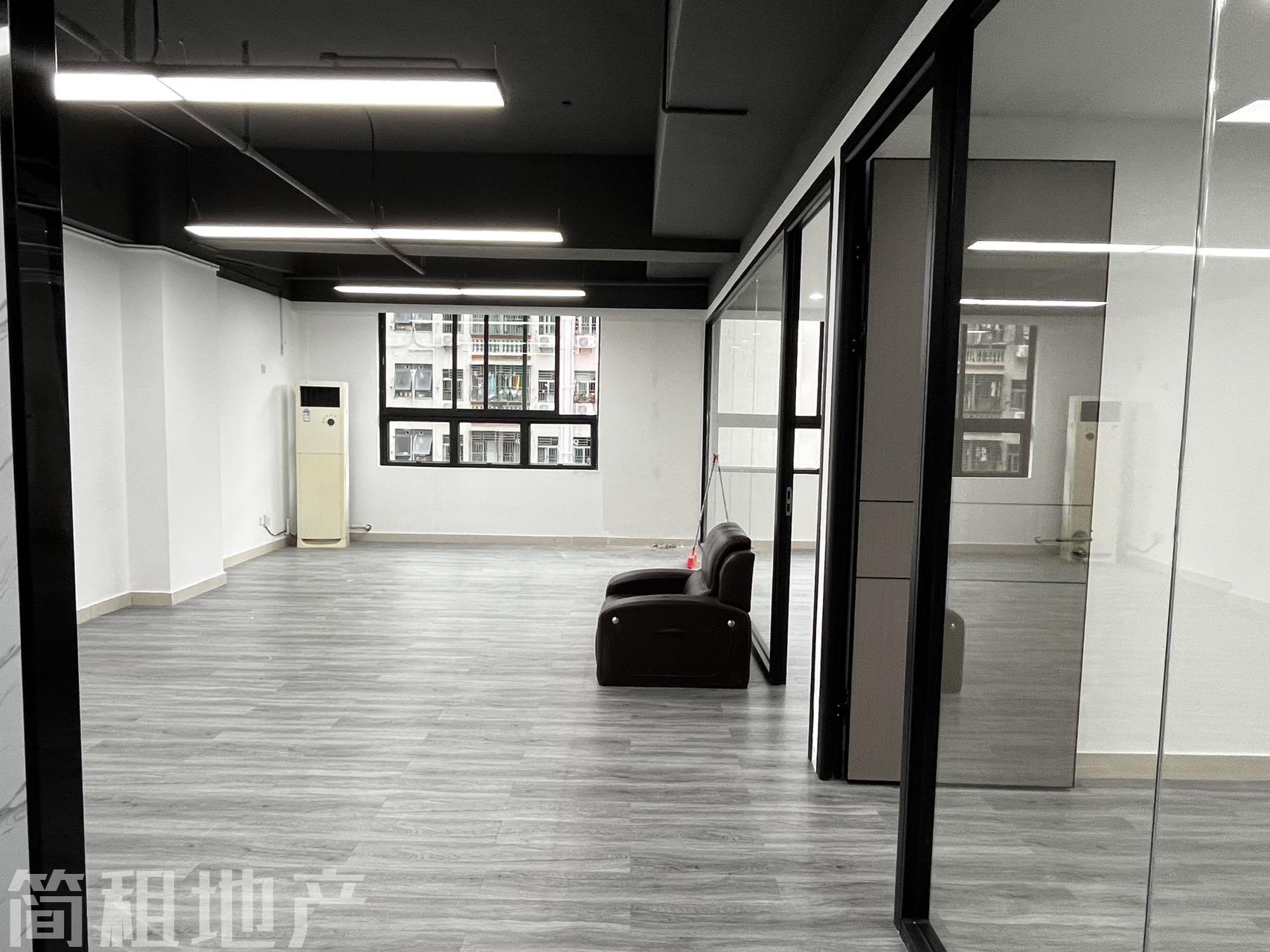 龙华油松，天汇大厦，带家具，新装修3000每套起