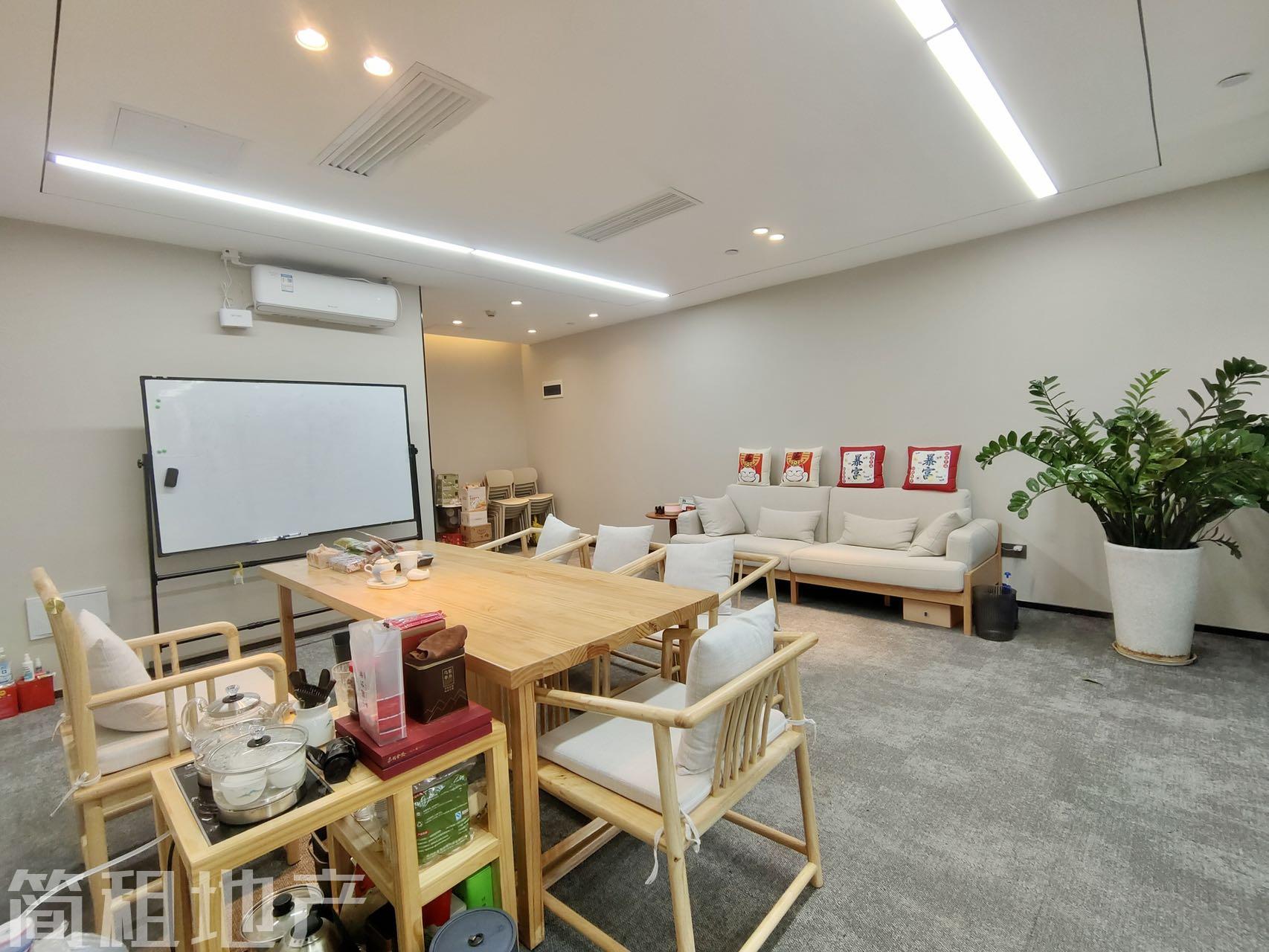 双花园  后海海岸大厦 大小均匀 带家具 