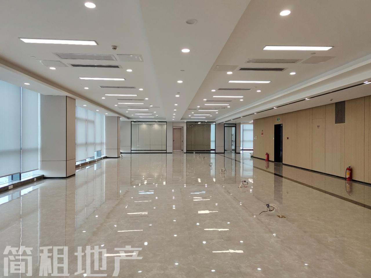 整层精装 稀缺户型 长江中心 一手直租 大楼档次高