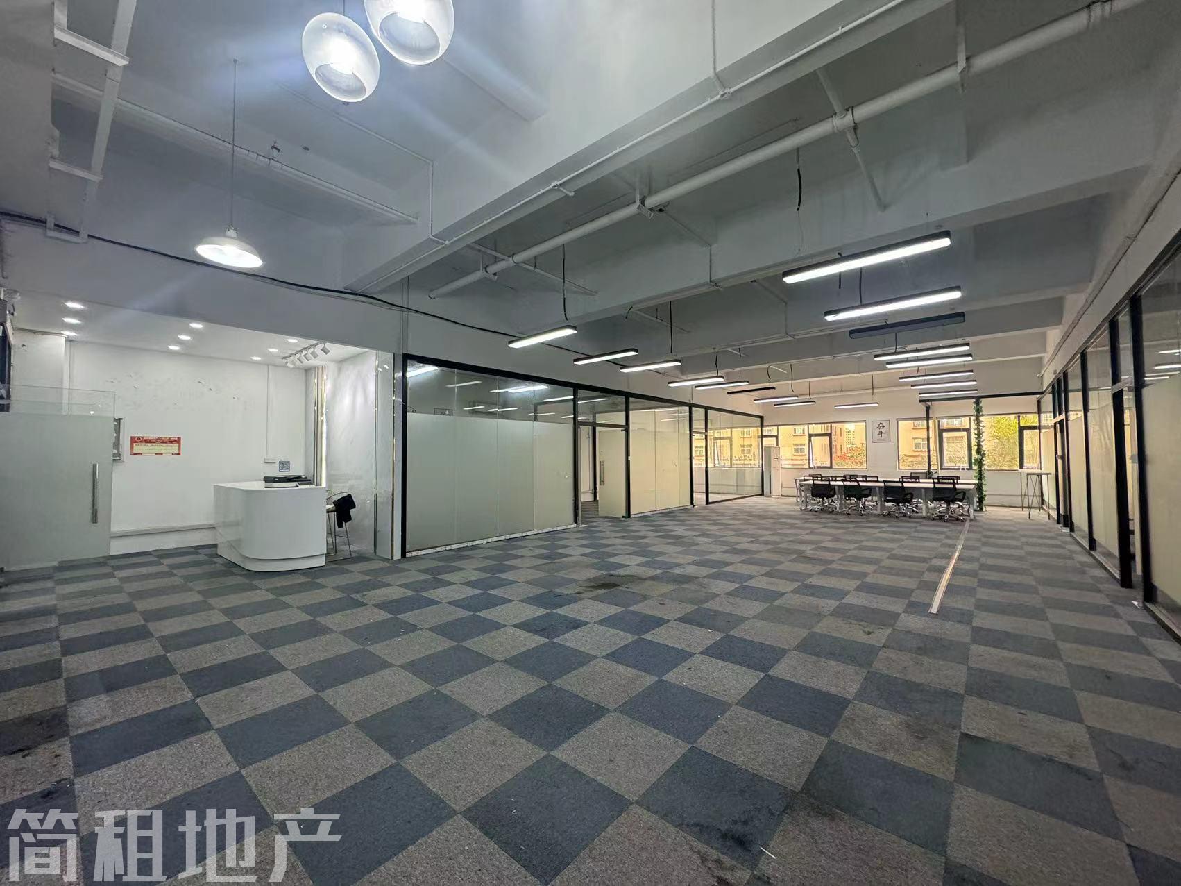 龙华中心区，清湖地铁口，金禾田商务中心，新装修50-530平，可定制