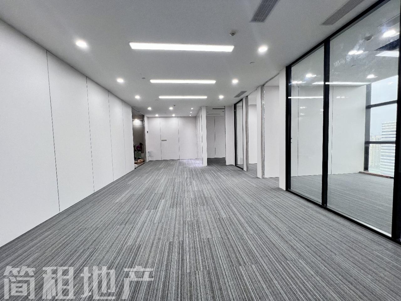 全新装修 户型方正 电梯口朝北 恒大天璟 24小时计电费