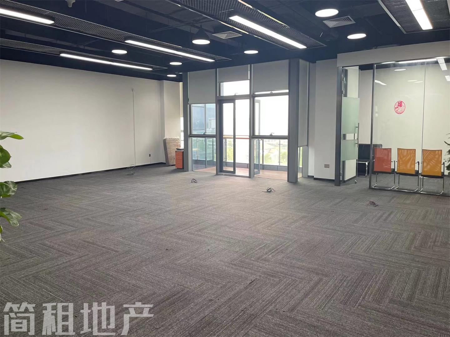 坂田华为有所为大厦，华为地铁口，甲级商务办公空间