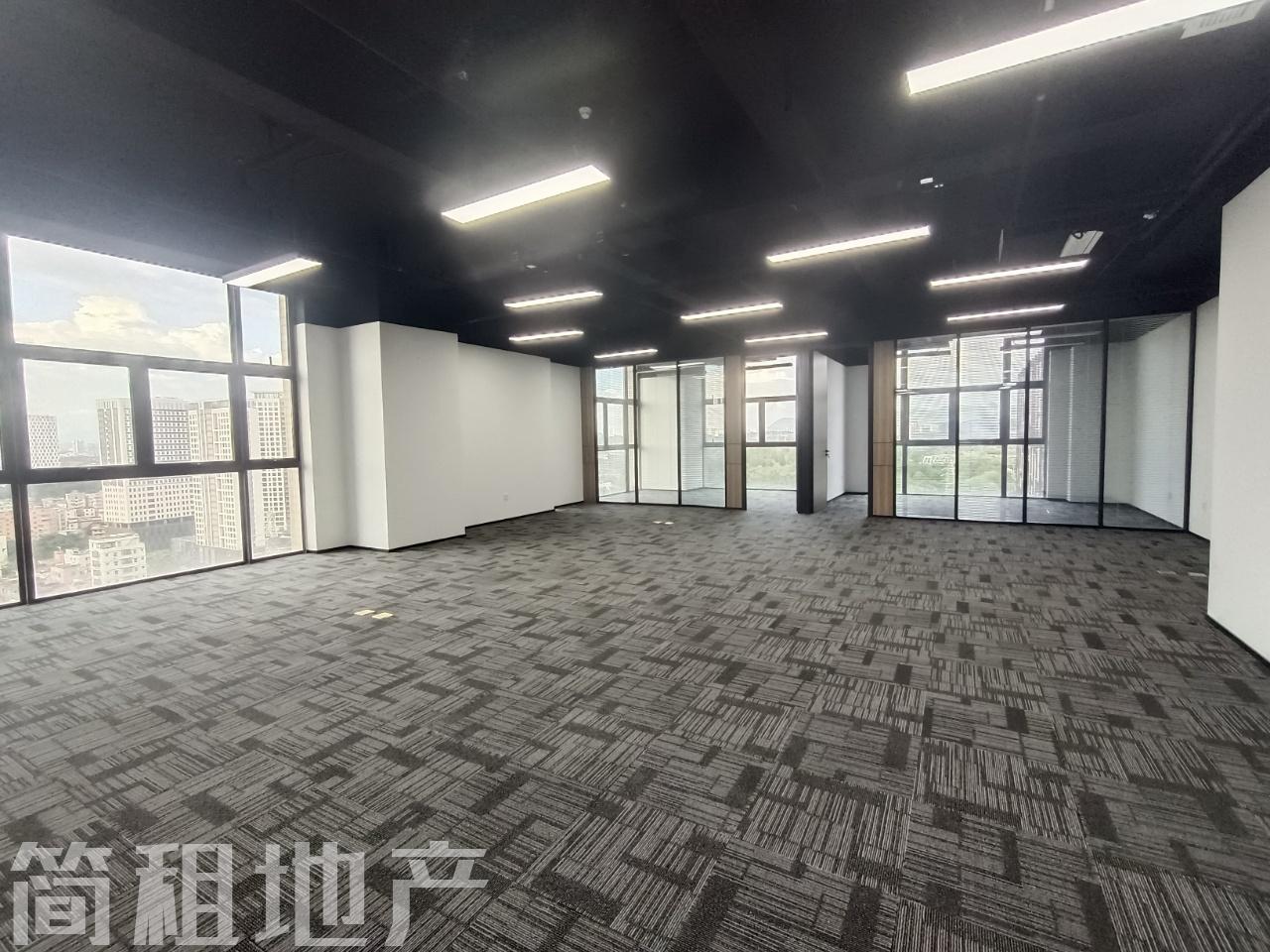 龙岗布吉南湾东久创新产业园，开发商直租70%使用率，