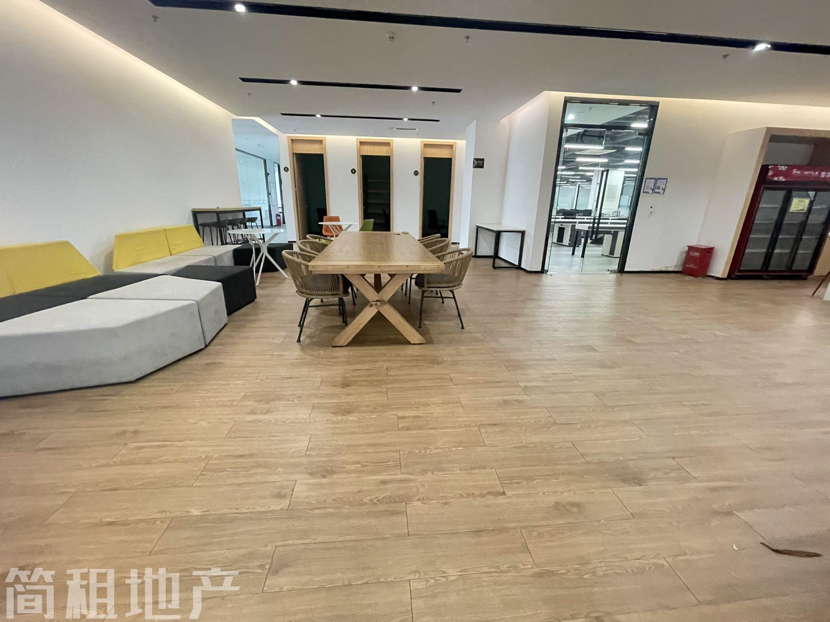 龙岗南湾李朗地铁口丨康利城开发商直租，使用率高达86%，可申请补贴