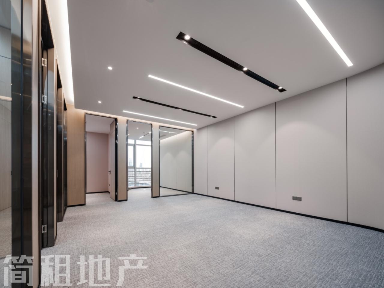福田中心现代国际大厦183平全新精装修 拎包办公