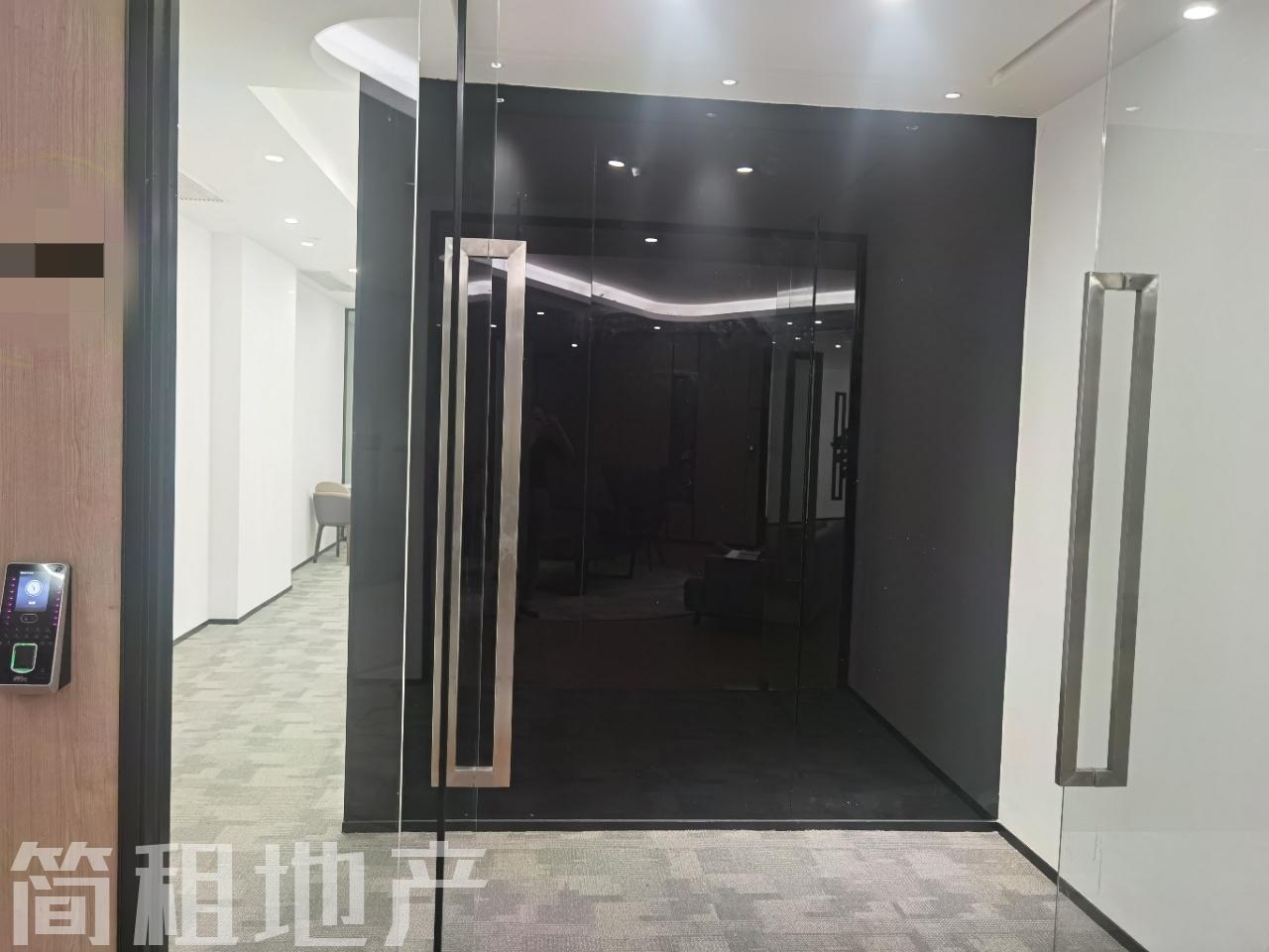 朝南看香港 方正户型 性价比高 瑞思国际