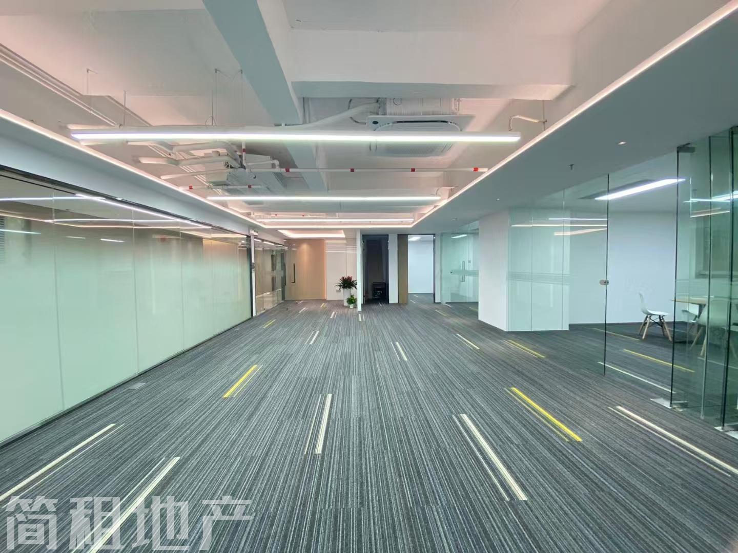 户型方正 新装修 东南向 高区 中信大厦