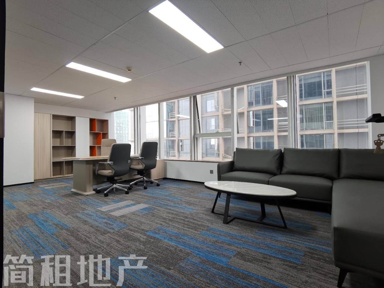  西南向 双面采光 大小均有 世界金融中心