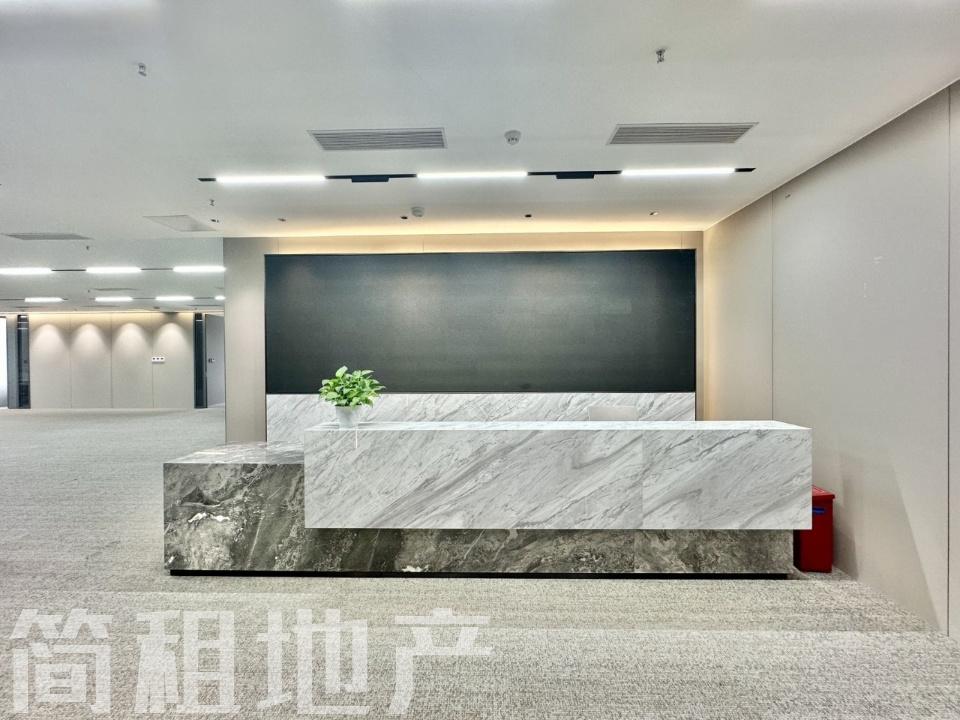 豪装 大前台 朝南 采光好 户型方正 彩讯科创中心