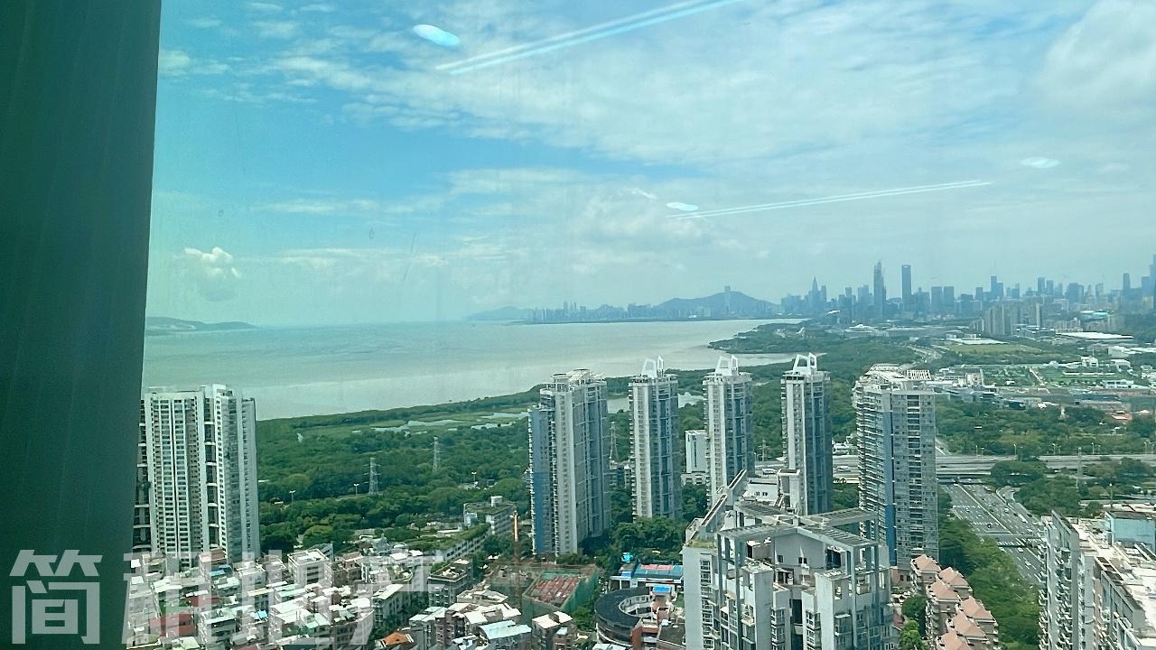 高区 正西向看海景，空调24小时计电量 京基滨河时代大厦