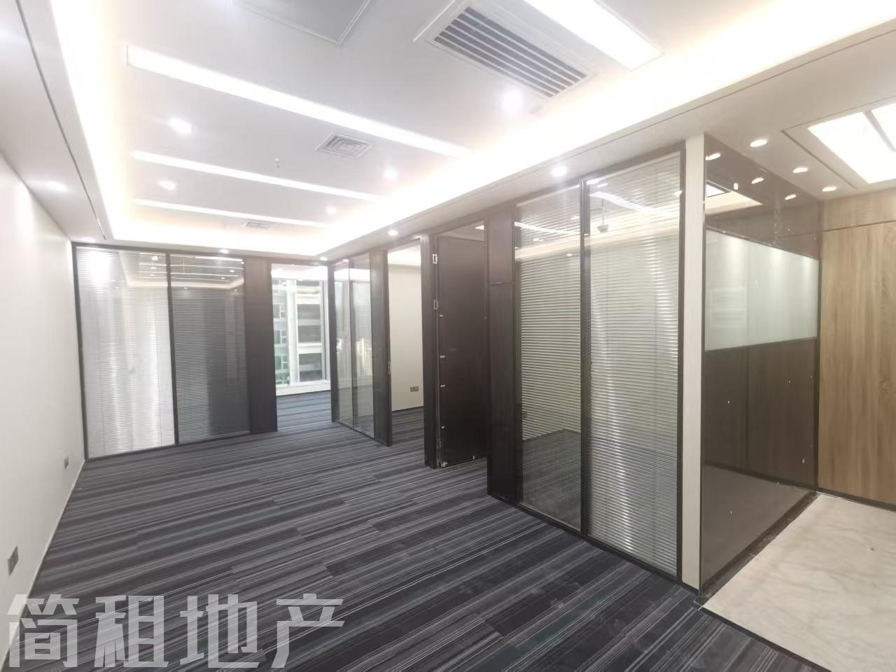 新出 新天世纪商务中心 豪装150平 3+1格局 可配办公家私