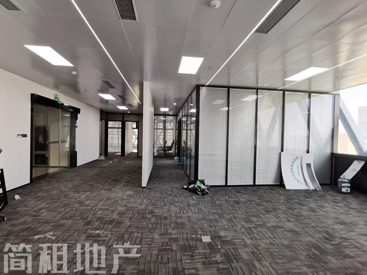 罗湖地标 兆鑫汇金广场 精装403平 5+1格局 电梯口 三地铁站