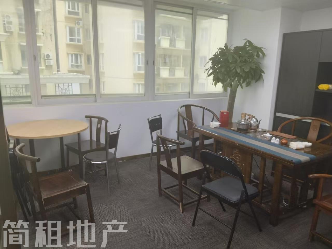 罗湖核心商务区 寸金大厦 豪装318平 4+1格局 朝西南 双面采光
