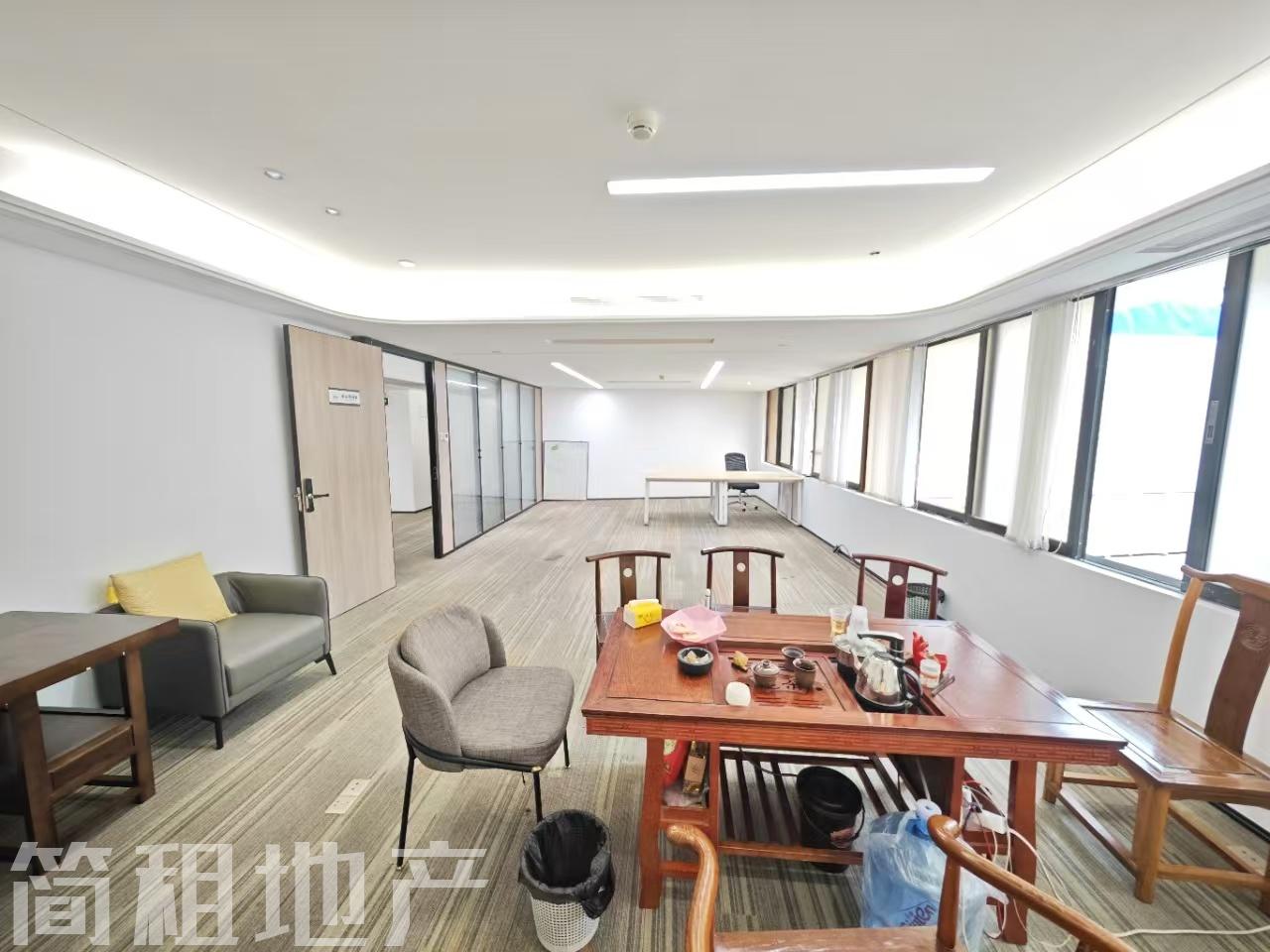 罗湖中心区 阳光酒店大厦 精装337平 5个隔间 全套家私