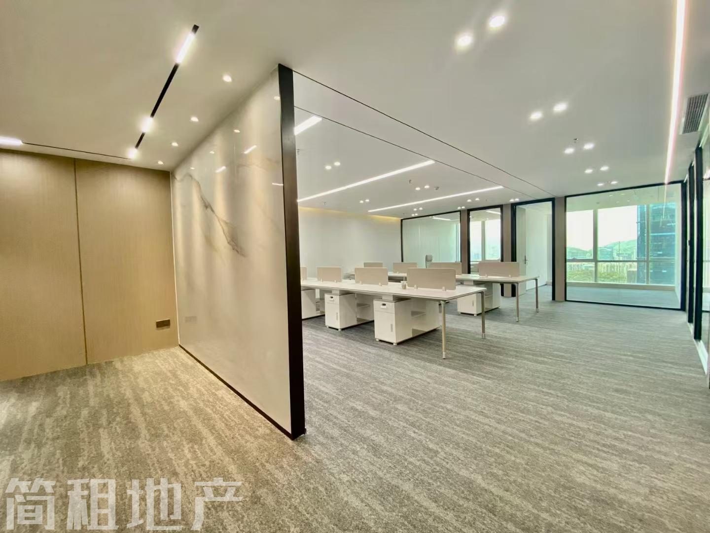 福田中心区 荣超经贸中心 精装385平 5+1 空调24小时 可配家私