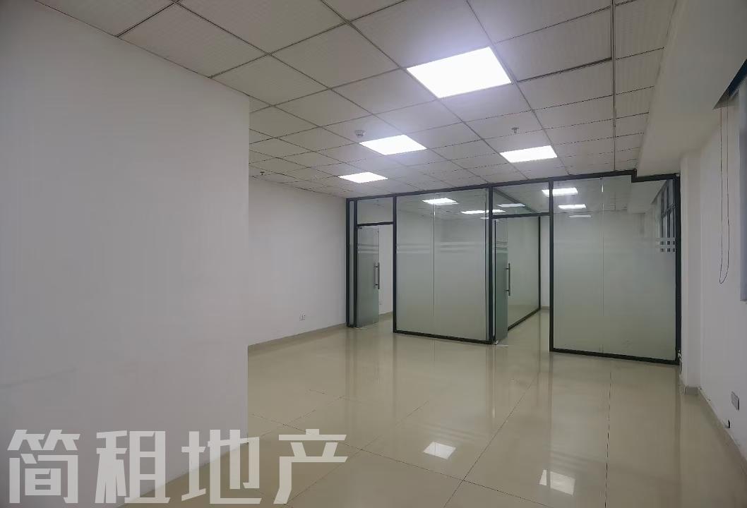 西乡老兵商务大厦 精装118平 2+1格局 租金实惠 可配家私