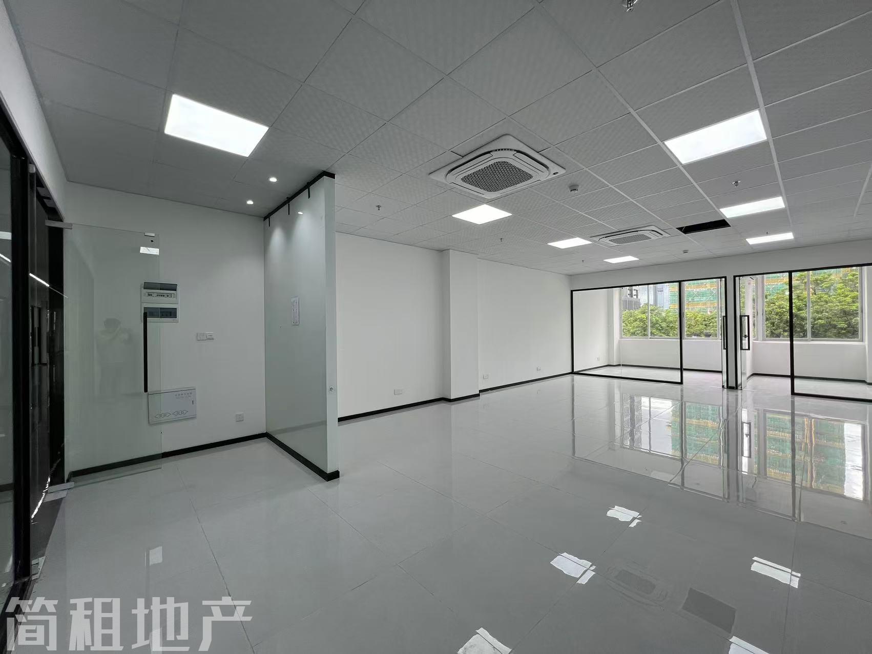科技园北区 富裕顶大厦 精装158平 2+1 朝南向
