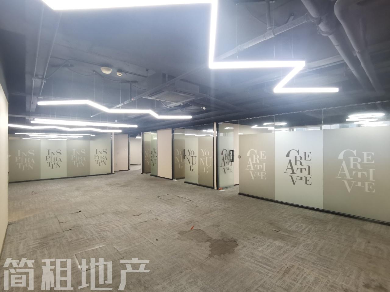 高区 格局可改 隔间多 世界金融中心