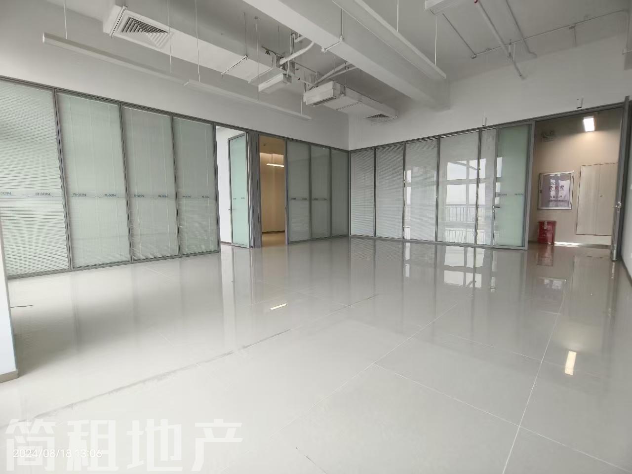 坪山区 中孚泰文化大厦 精装158平 4+1 业主直租