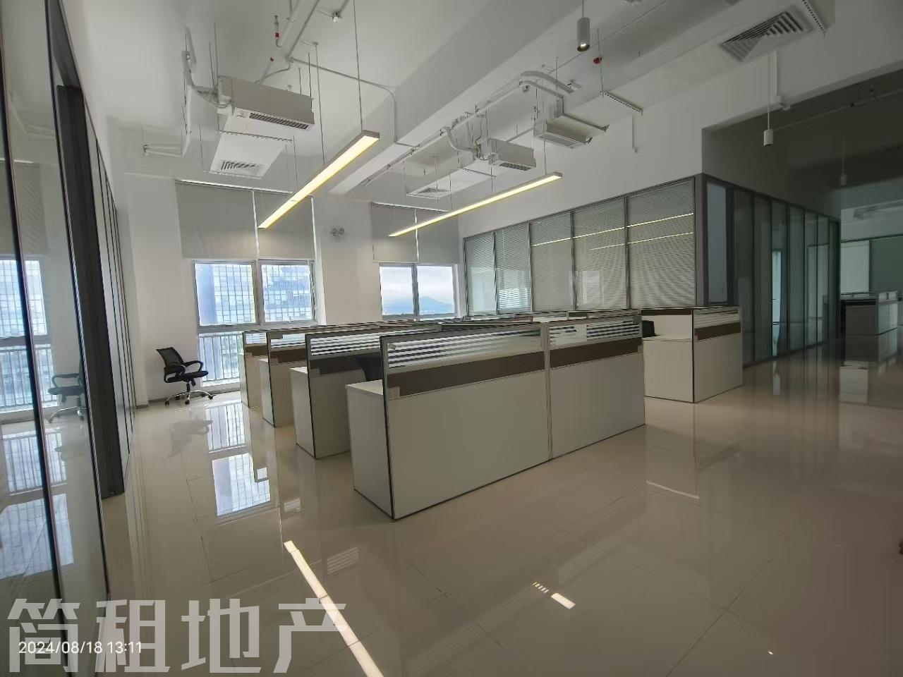 坪山区 中孚泰文化大厦 精装428平 4+1 带家私 业主直租