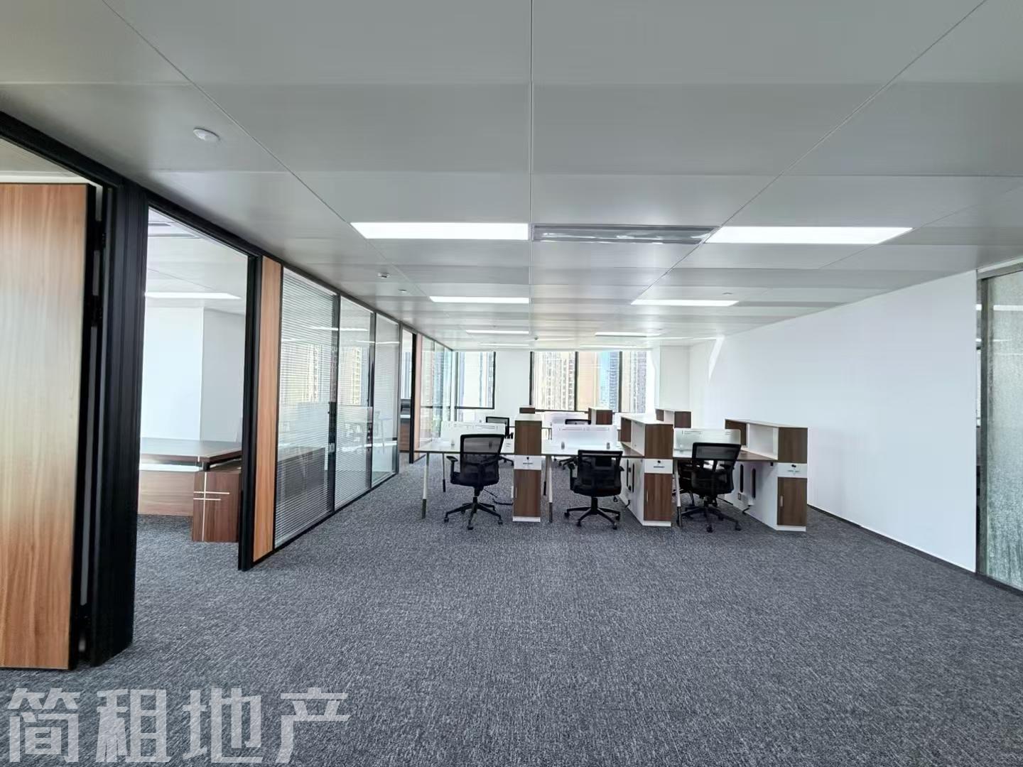 科技园中区 尚美科技大厦 全新精装261平 3+1 带家私 看沙河高尔夫