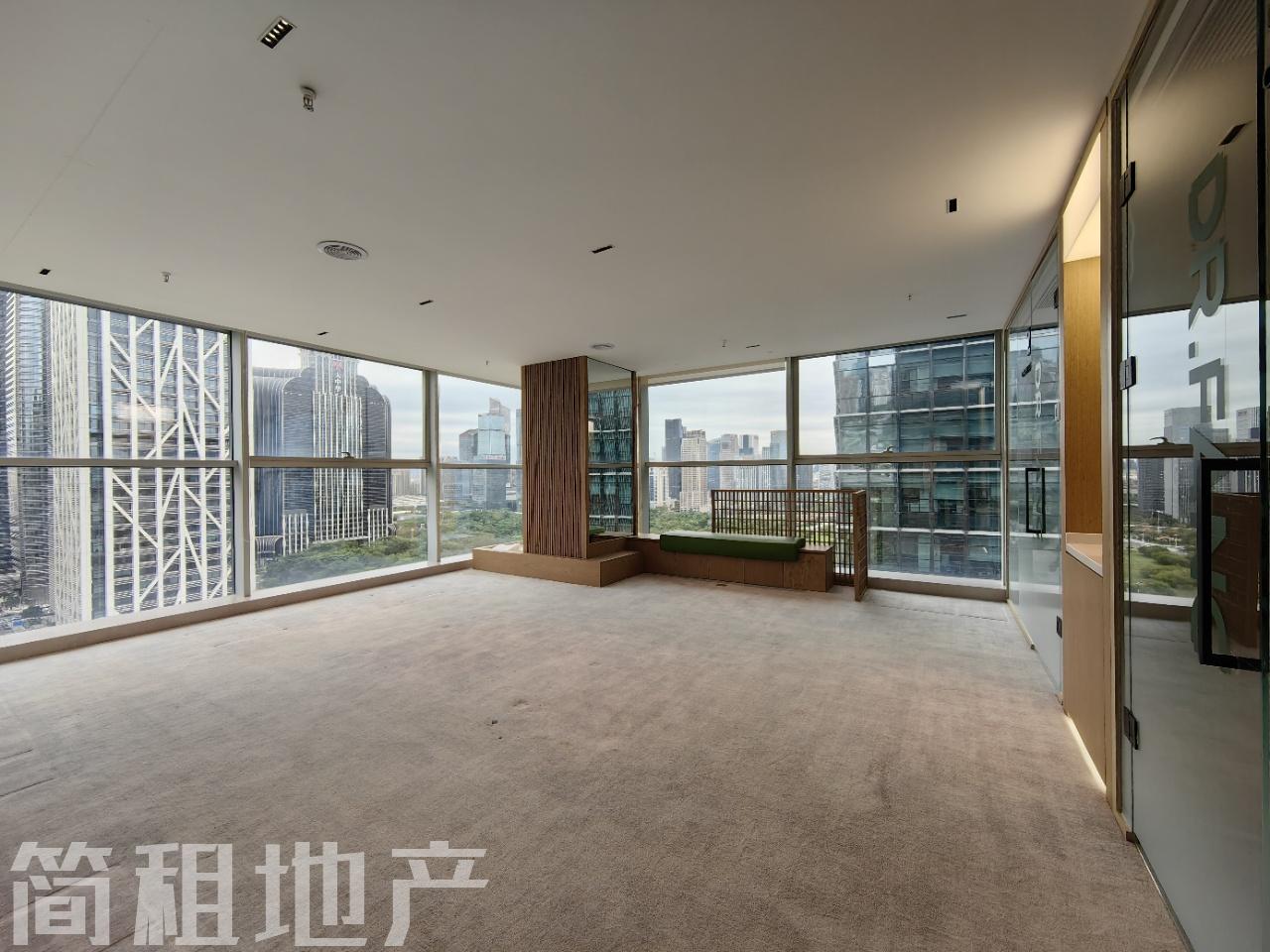西南向双面采光 中国凤凰大厦 24小时空调