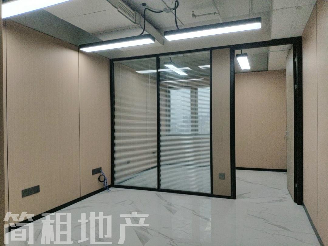 精装小户型 方正 周边配套成熟 鸿昌广场