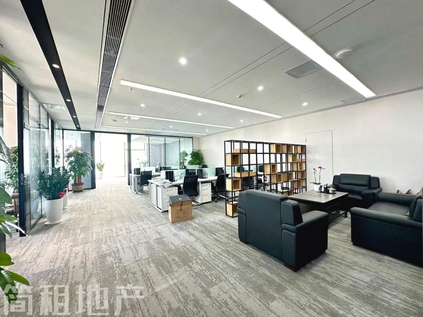 正电梯口+东南海景+户型方正 宝中卓越大厦 精装728平 8+1 高区