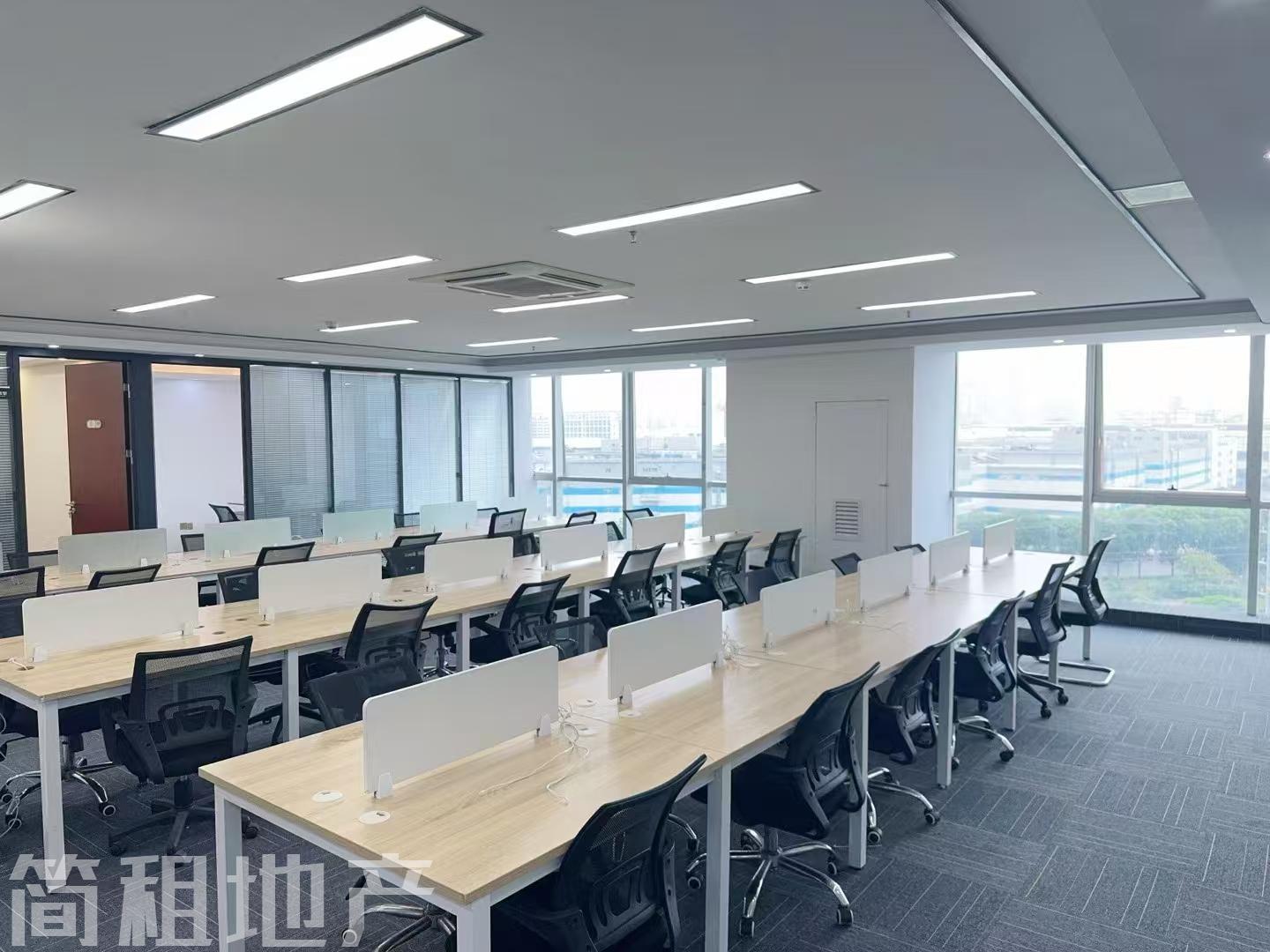 龙华清湖 卫东龙大厦 精装356平 5+1 带家私 看龙华河