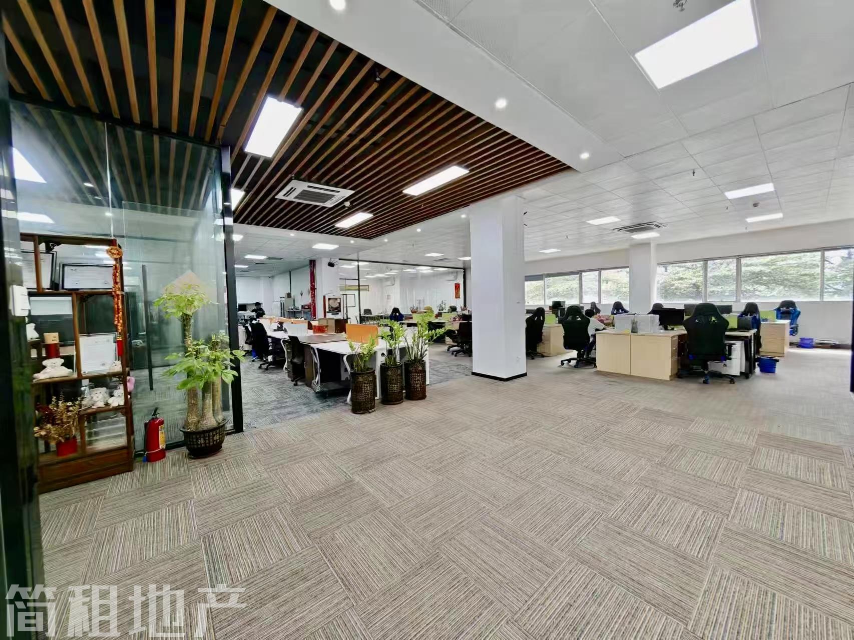 科技园南 中电照明大厦 精装1068平 11+1格局 双地铁口