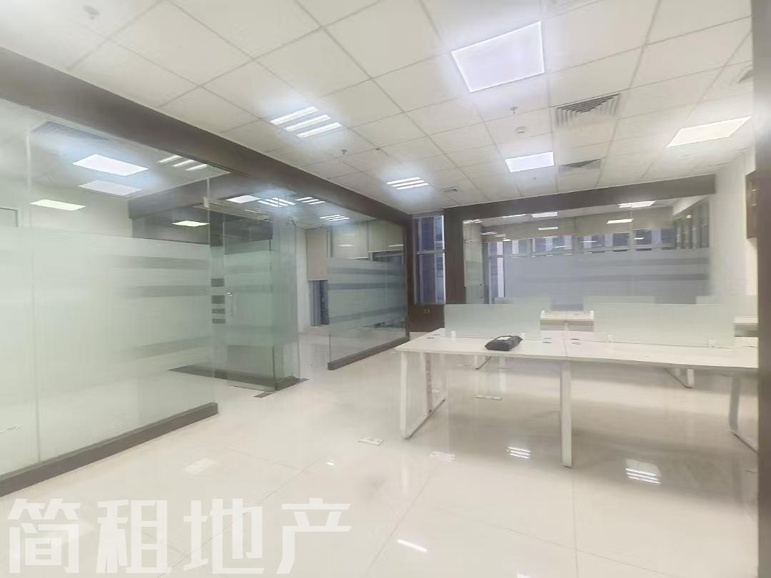 宝安中心区 万骏经贸大厦 精装125平 3+1格局 业主直租
