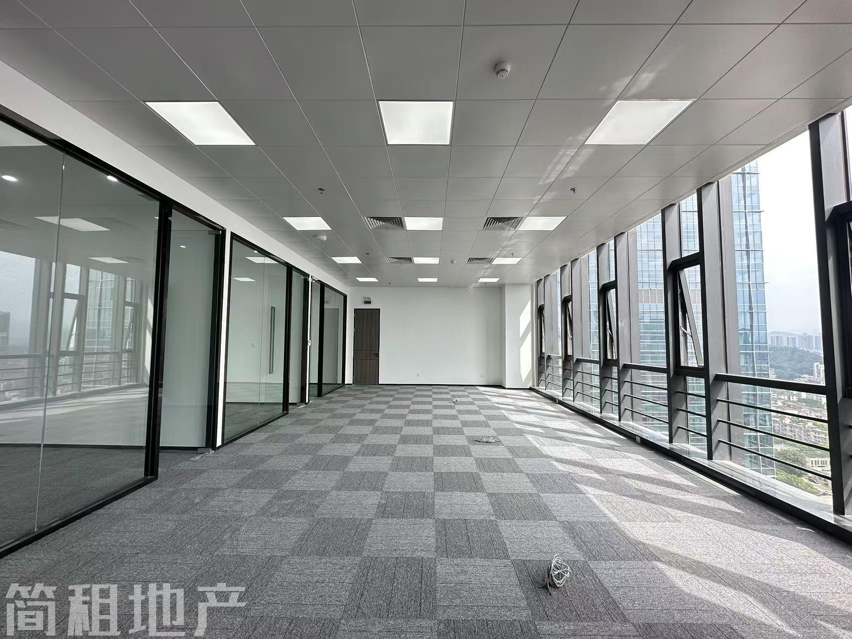 罗湖水贝 中冠商务大厦 精装176平 3+1 朝南 24小时空调