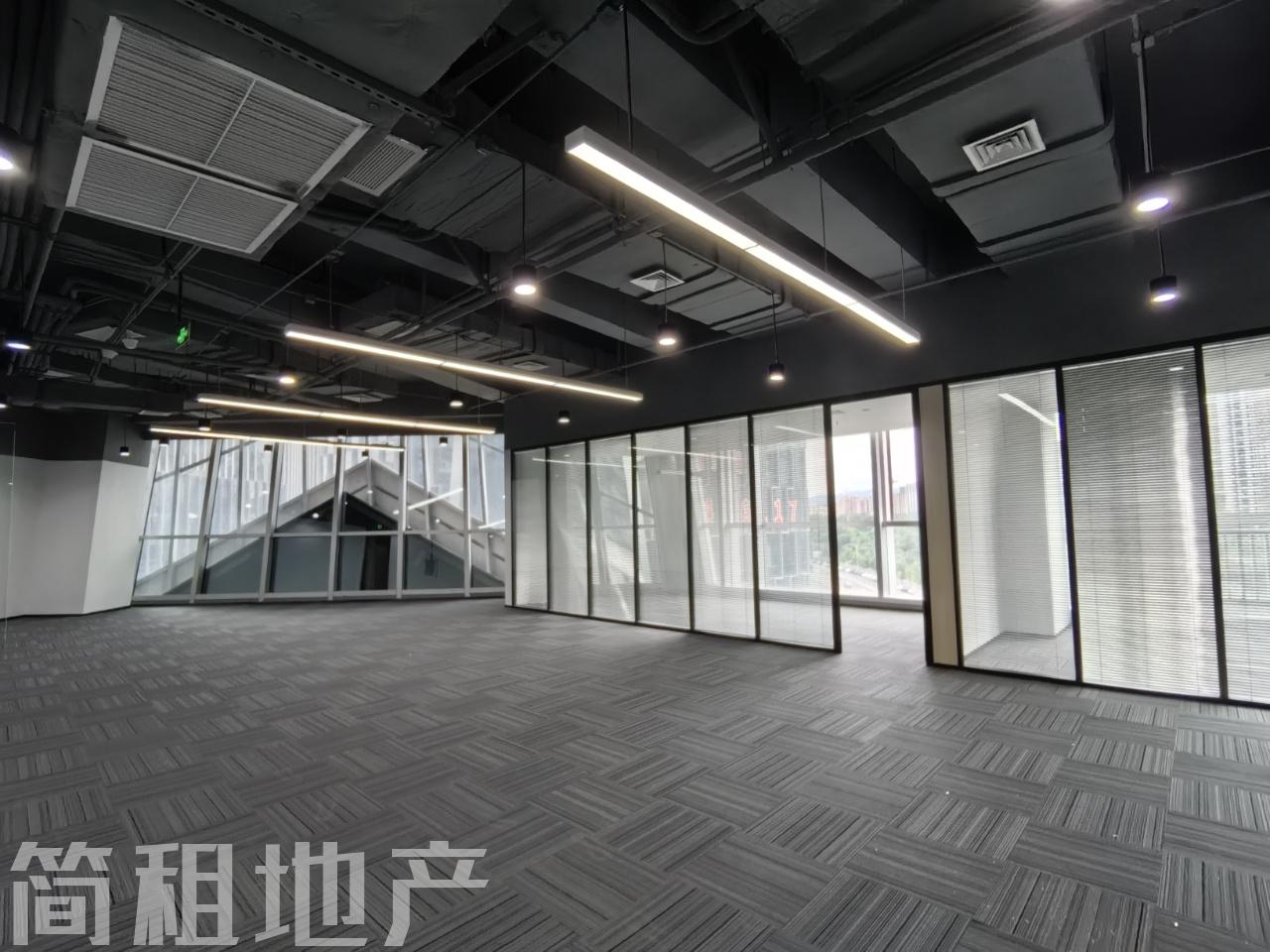 正南朝向 精装户型方正 限量臻品精装户型 凤凰广场
