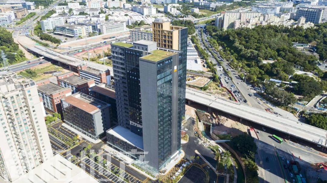 龙华中心区，地铁口金鼎盛科创园，业主直租，停车方便