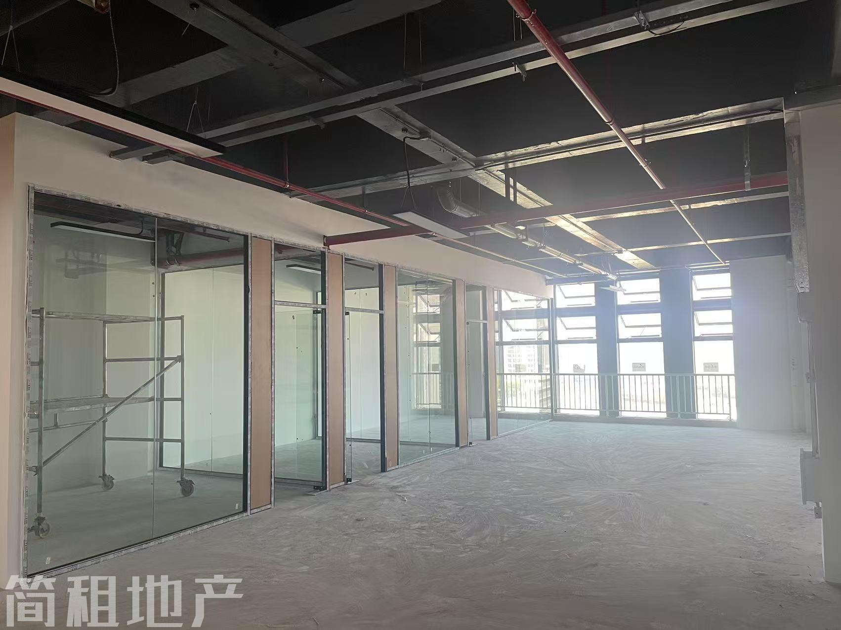 光明凤凰城 三环科技大厦 精装260平 3+1 采光通透 可配家私