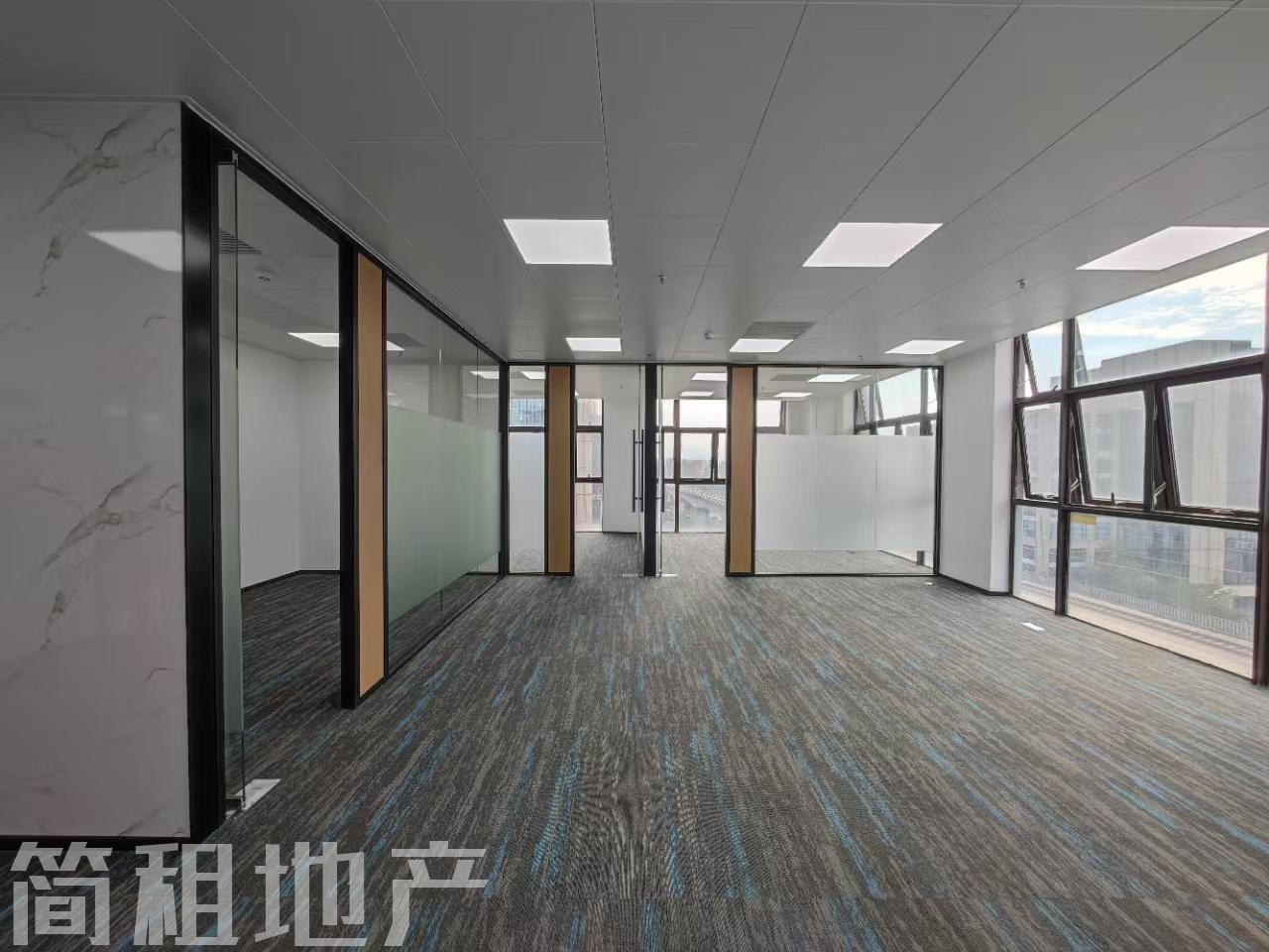 龙岗布吉 企生活创新科技园 精装172平 3+1 双面采光 户型方正实用