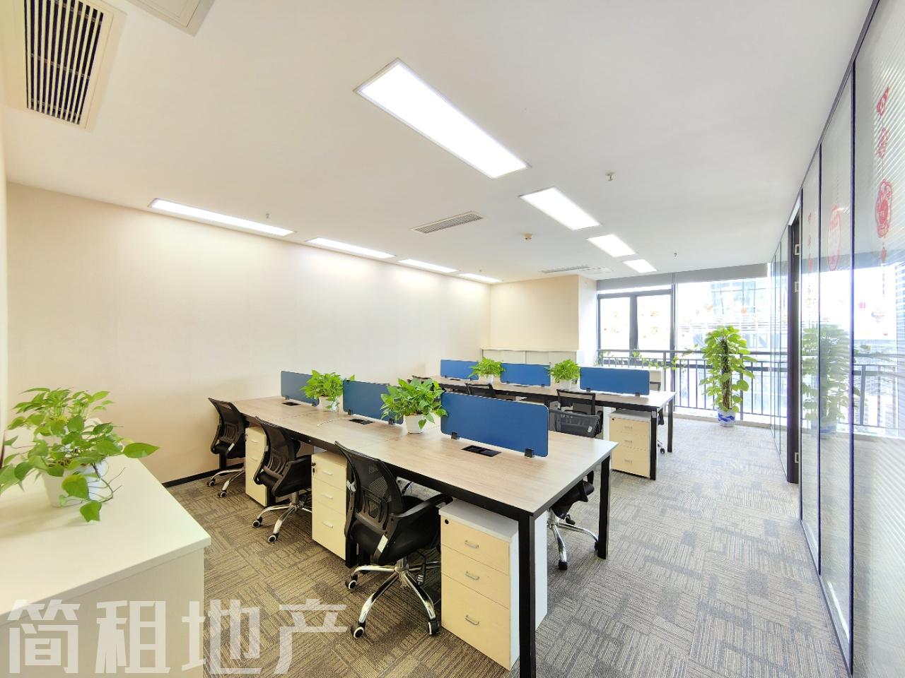 户型方正 带家具 全新精装 比克科技大厦